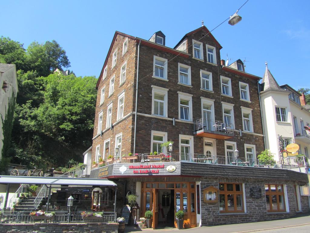 Moselland Hotel Im Enderttal Zum Onkel Willi Cochem Kültér fotó