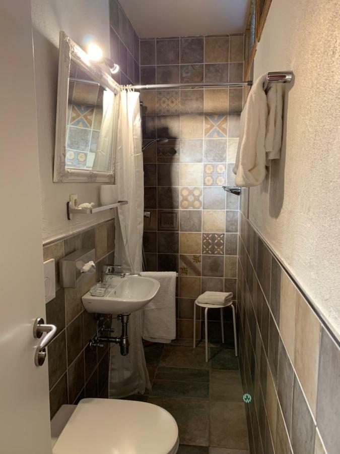 Moselland Hotel Im Enderttal Zum Onkel Willi Cochem Kültér fotó