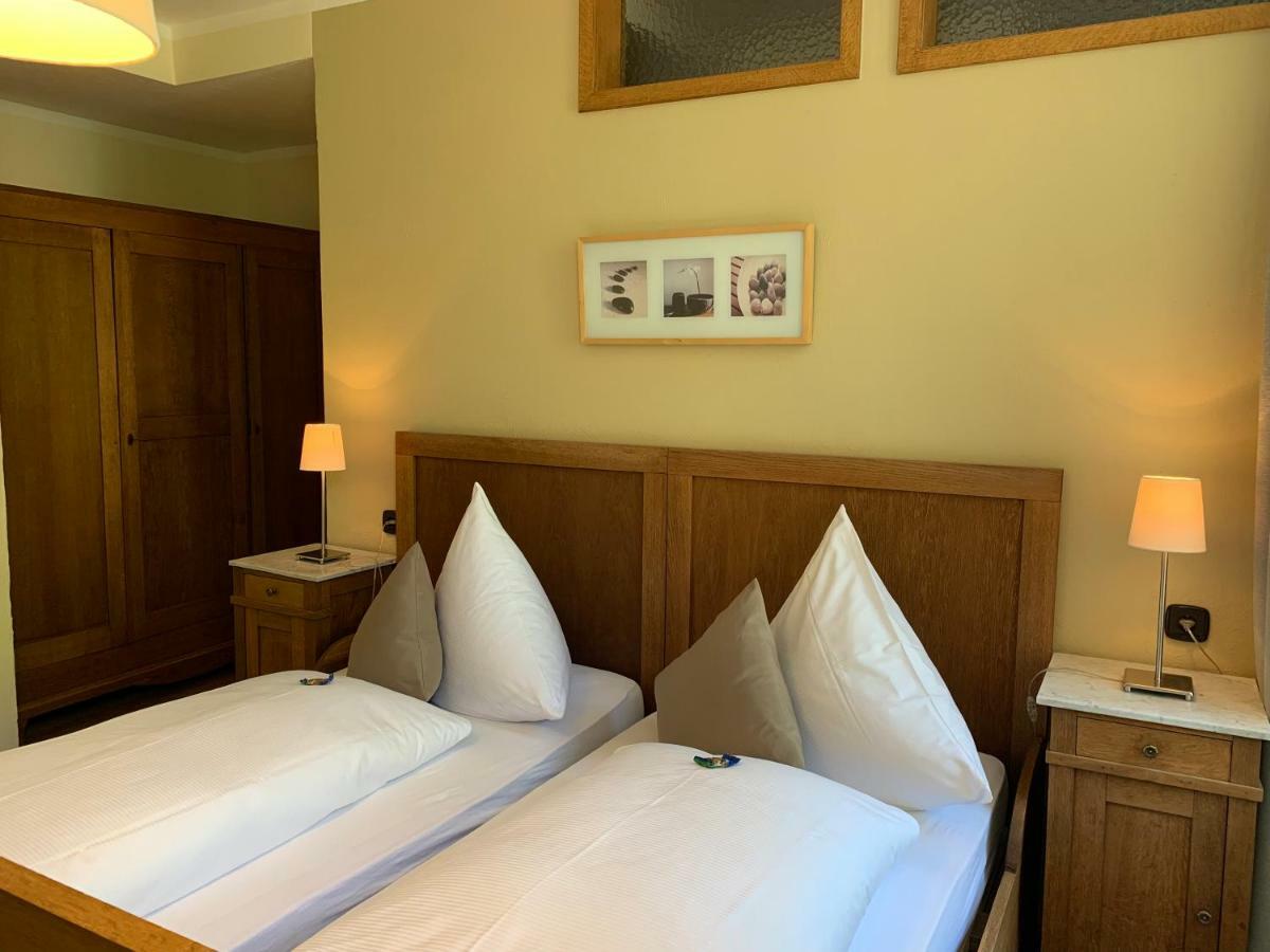 Moselland Hotel Im Enderttal Zum Onkel Willi Cochem Kültér fotó