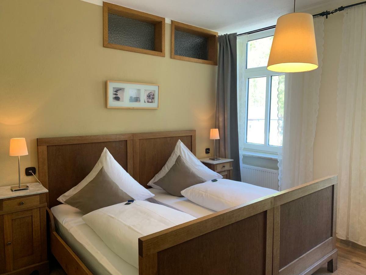 Moselland Hotel Im Enderttal Zum Onkel Willi Cochem Kültér fotó